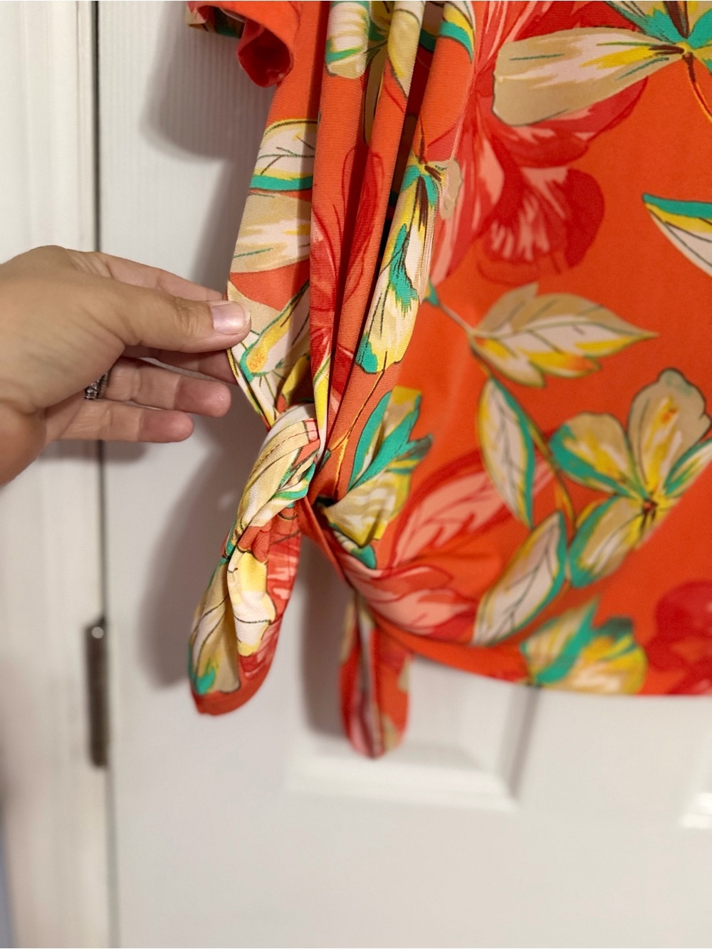 Susan Graver Floral Scoop Neck Tunic Top asymmetrical tie side size 2X tropical - Picture 6 of 10